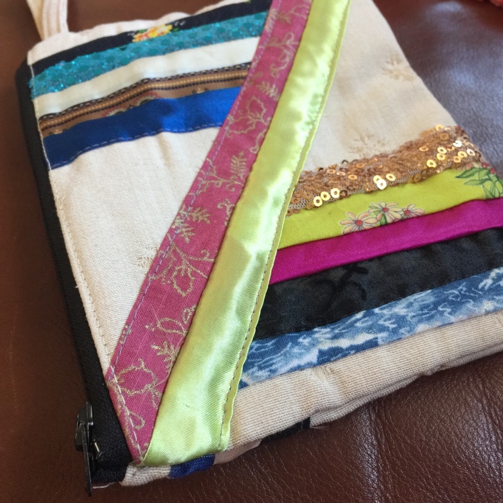 Boho handmade hippie patchwork hands free wristlet makeup phone festival bag - Picture 4 of 8